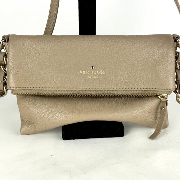 Kate Spade Pebbled Leather Fold Over Crossbody Bag Taupe Beige 2018 Chic Convert - Picture 1 of 11